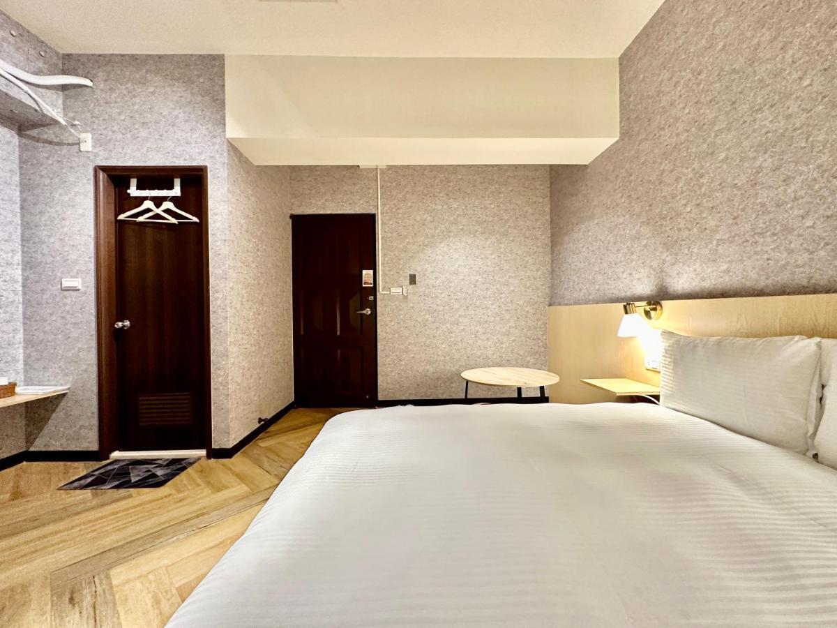 茗居 House Apartamento Taichung Exterior foto